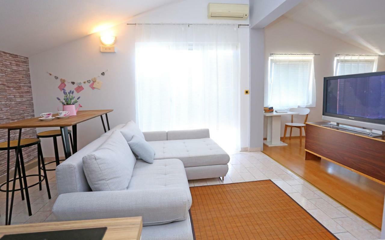 Studio Apartment Grey Split Kültér fotó